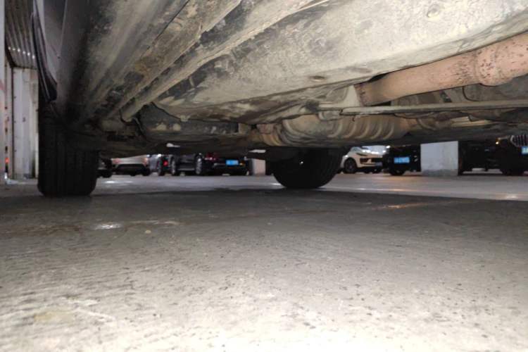 Used Jeep Grand Cherokee 2014 3.0L Comfort Navigation Edition Chassis Front Right