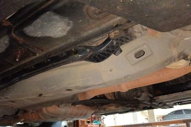 Used Jeep Grand Cherokee 2014 3.6L Elite Navigation Edition Chassis Front Right