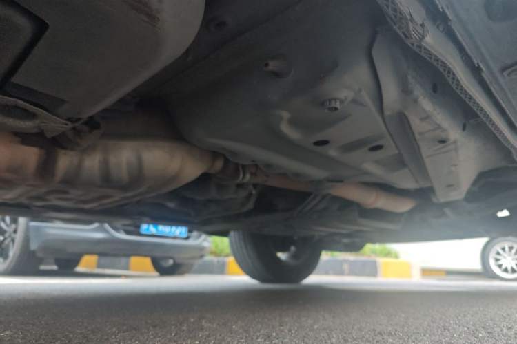 Used Jeep Grand Cherokee 2014 3.6L Elite Navigation Edition Chassis Front