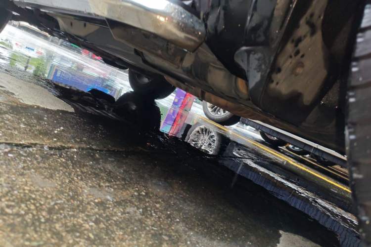Used Jeep Grand Cherokee 2014 3.0L Comfort Navigation Edition Chassis Rear Left