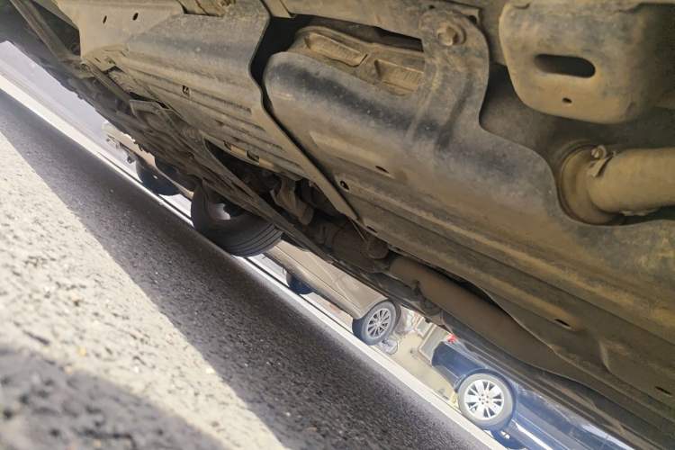 Used Jeep Grand Cherokee  Chassis Rear Left