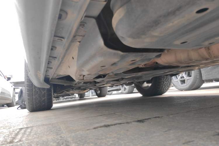 Used Jeep Grand Cherokee 2014 3.6L Elite Navigation Edition Chassis Rear Left