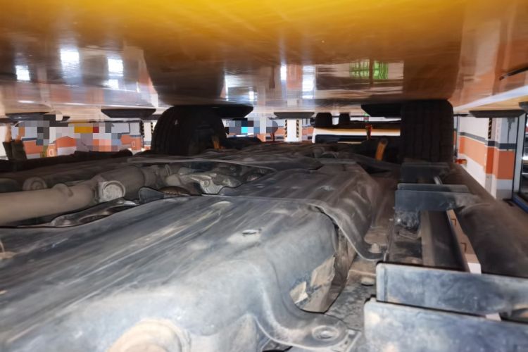 Used Jeep Grand Cherokee 2014 3.0TD Diesel Comfort Navigation Version Chassis Rear Left
