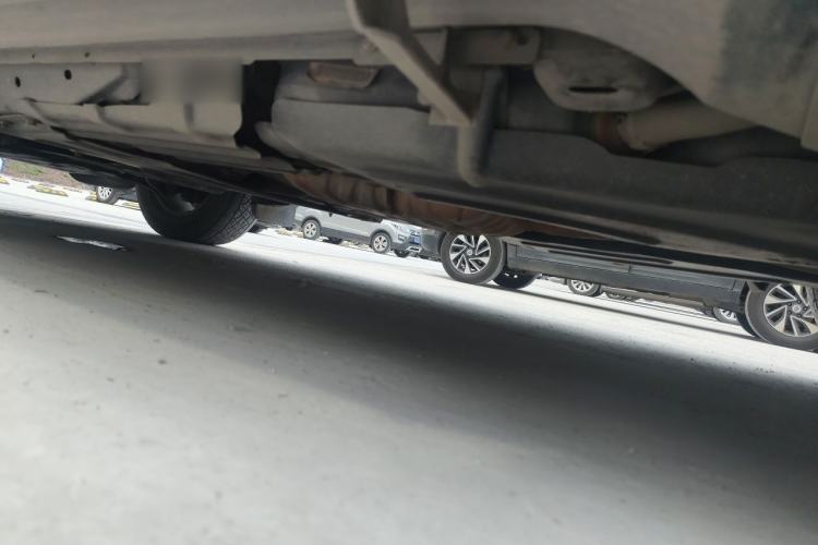 Used Jeep Grand Cherokee 2014 3.6L Elite Navigation Edition Chassis Rear Left