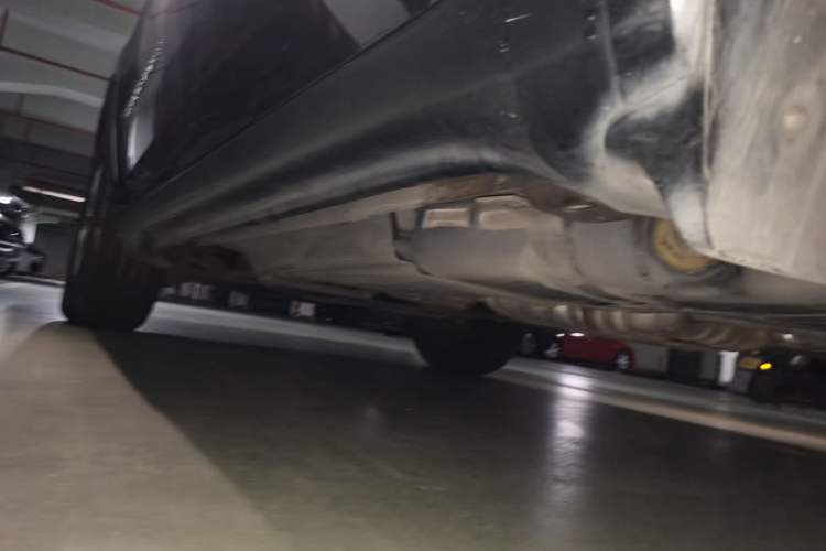 Used Jeep Grand Cherokee 2014 3.0L Comfort Navigation Edition Chassis Rear Left