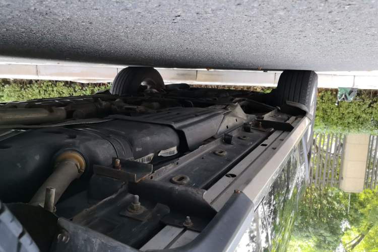 Used Jeep Grand Cherokee 2014 3.0TD Diesel Comfort Navigation Version Chassis Rear Left