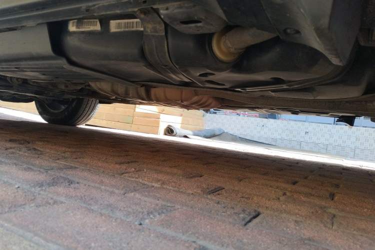 Used Jeep Grand Cherokee 2014 3.0L Comfort Navigation Edition Chassis Rear Left