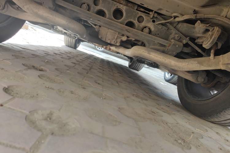 Used Jeep Grand Cherokee 2014 3.6L Elite Navigation Edition Chassis Rear