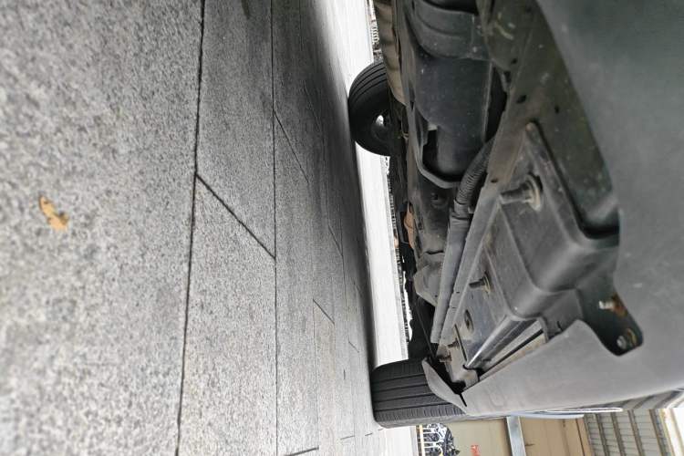 Used Jeep Grand Cherokee 2014 3.6L Elite Navigation Edition Chassis Rear Right