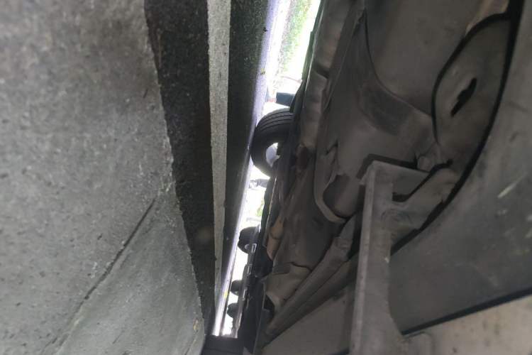 Used Jeep Grand Cherokee 2014 3.0L Flagship Zunyue Edition Chassis Rear Right