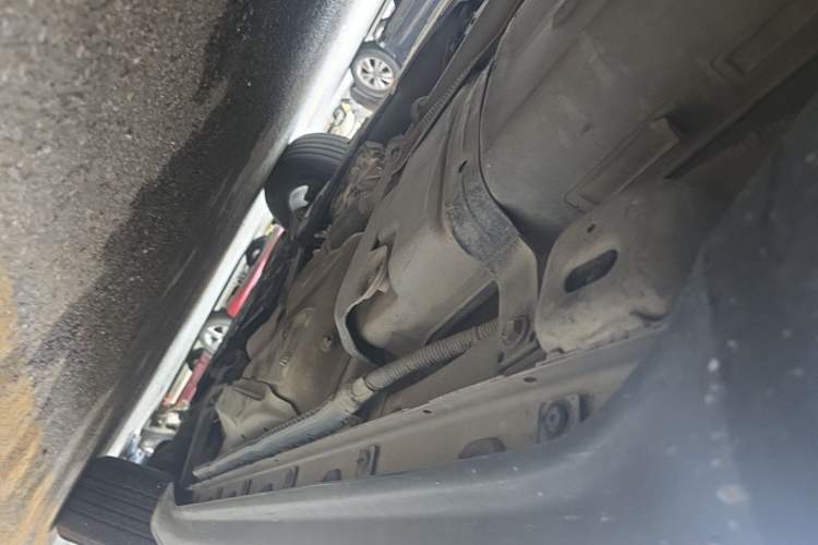 Used Jeep Grand Cherokee 2014 3.0TD Diesel Comfort Navigation Version Chassis Rear Right