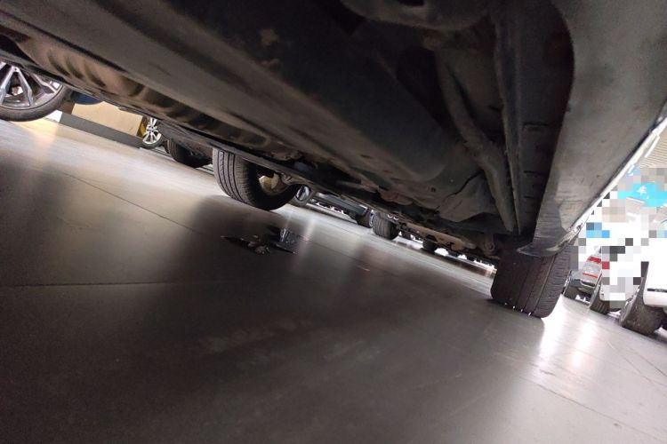 Used Jeep Grand Cherokee 2014 3.0L Flagship Zunyue Edition Chassis Rear Right