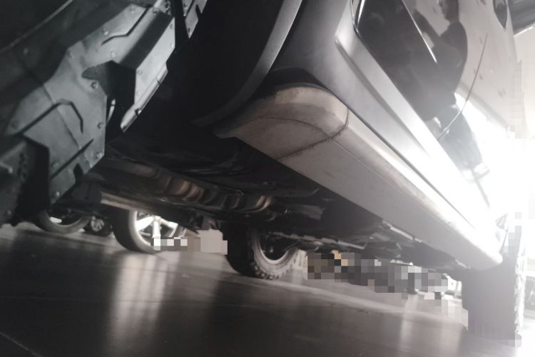Used Jeep Grand Cherokee 2014 3.6L Elite Navigation Edition Chassis Rear Right