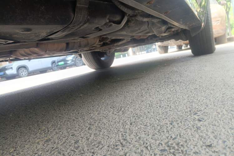 Used Jeep Grand Cherokee 2014 3.6L Elite Navigation Edition Chassis Rear Right