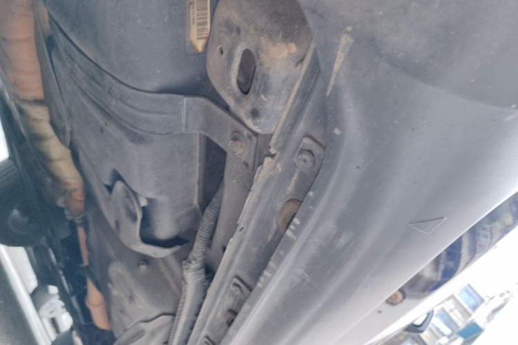Used Jeep Grand Cherokee 2014 3.6L Elite Navigation Edition Chassis Rear Right