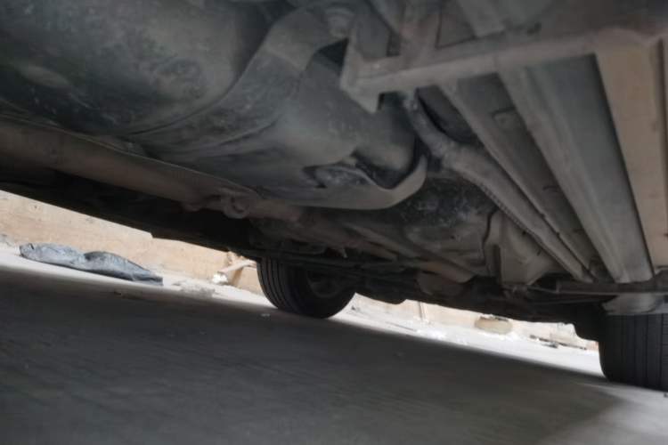Used Jeep Grand Cherokee 2014 3.0TD Diesel Comfort Navigation Version Chassis Rear Right
