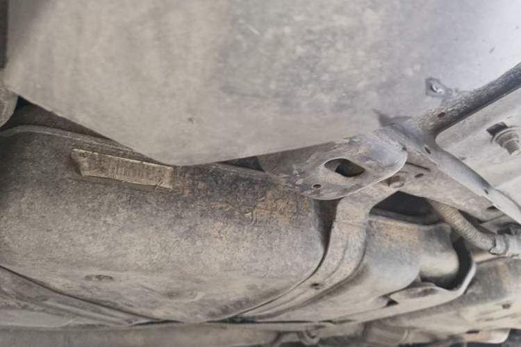 Used Jeep Grand Cherokee 2014 3.0TD Diesel Comfort Navigation Version Chassis Rear Right