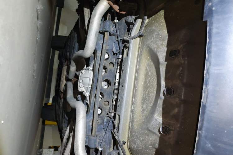 Used Jeep Grand Cherokee 2014 3.0L Comfort Navigation Edition Chassis Rear