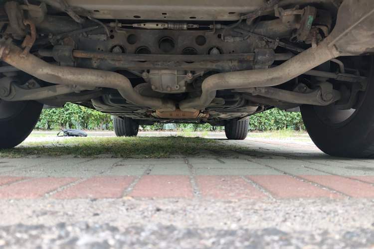Used Jeep Grand Cherokee 2014 3.6L Elite Navigation Edition Chassis Rear