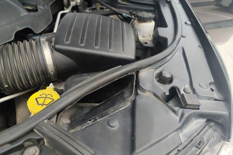 Used Jeep Grand Cherokee 2014 3.6L Elite Navigation Edition Engine Bay Left