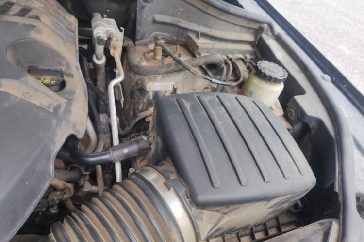 Used Jeep Grand Cherokee 2014 3.6L Elite Navigation Edition Engine Bay Left