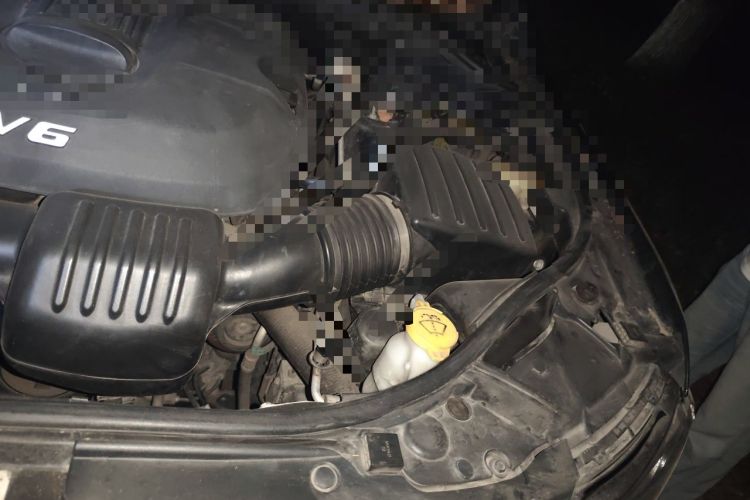 Used Jeep Grand Cherokee 2014 3.0L Comfort Navigation Edition Engine Bay Left