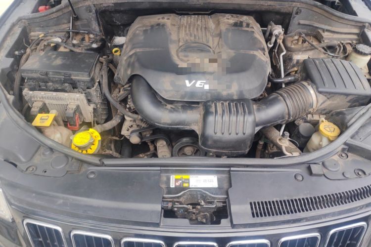 Used Jeep Grand Cherokee 2014 3.6L Elite Navigation Edition Engine Bay