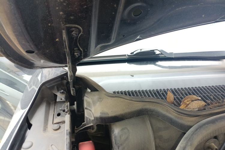 Used Jeep Grand Cherokee 2014 3.6L Elite Navigation Edition Engine Bay Right