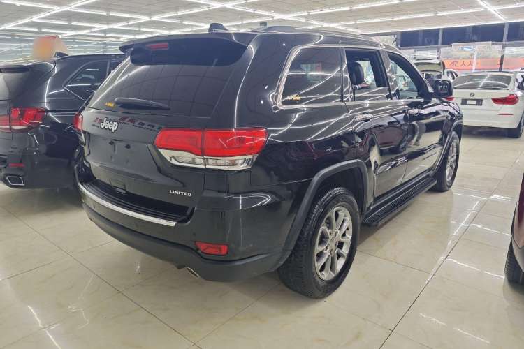 Used Jeep Grand Cherokee 2014 3.6L Elite Navigation Edition Exterior 3