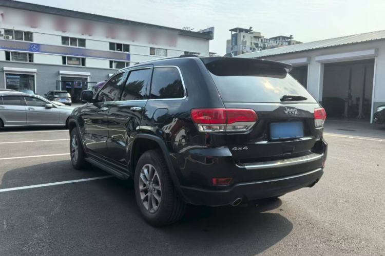 Used Jeep Grand Cherokee 2014 3.6L Elite Navigation Edition Exterior 3