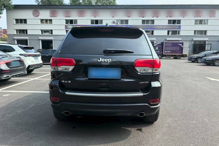 Used Jeep Grand Cherokee 2014 3.6L Elite Navigation Edition Exterior 4