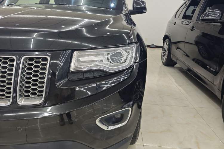 Used Jeep Grand Cherokee 2014 3.6L Elite Navigation Edition Exterior 5
