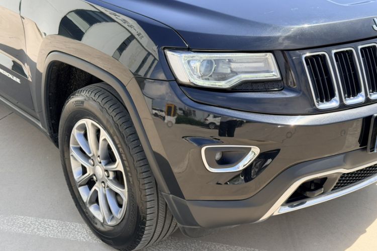 Used Jeep Grand Cherokee 2014 3.6L Elite Navigation Edition Exterior 7