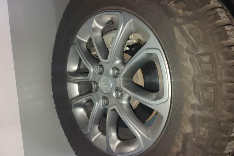 Used Jeep Grand Cherokee 2014 3.6L Elite Navigation Edition Exterior 7