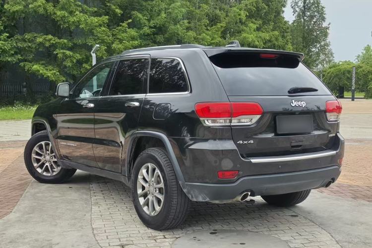 Used Jeep Grand Cherokee 2014 3.6L Elite Navigation Edition Exterior 8