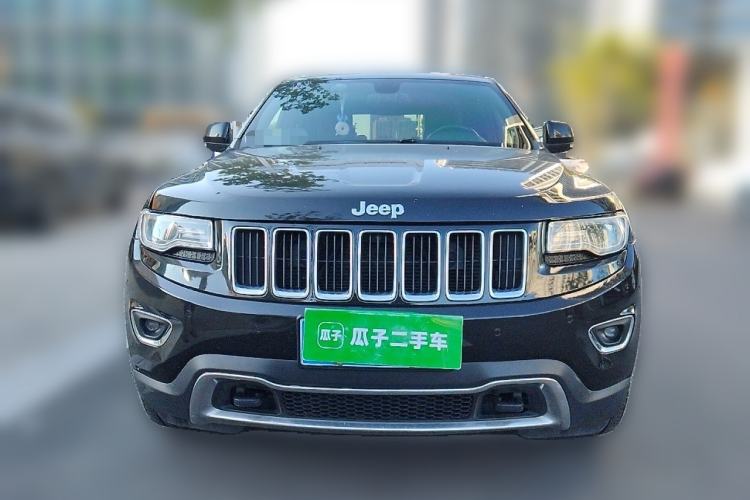 Used Jeep Grand Cherokee 2014 3.0L Comfort Navigation Edition Front