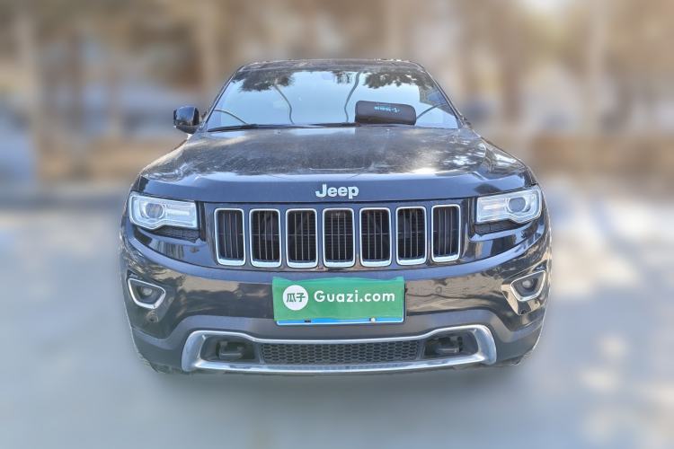Used Jeep Grand Cherokee 2014 3.0L Comfort Navigation Edition Front