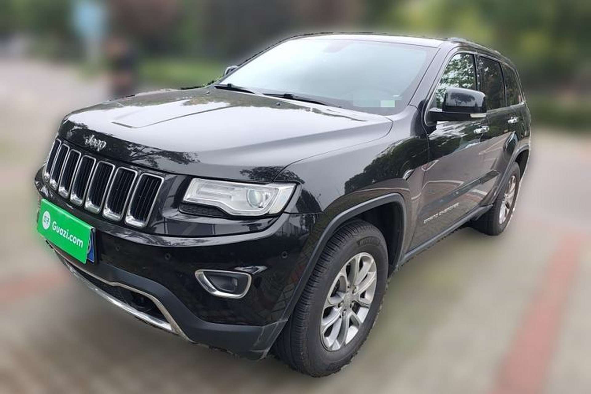 Used Jeep Grand Cherokee 2014 3.6L Elite Navigation Edition Front Left 45 Deg
