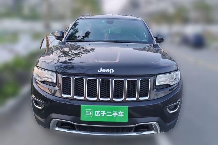 Used Jeep Grand Cherokee 2014 3.0L Comfort Navigation Edition Front