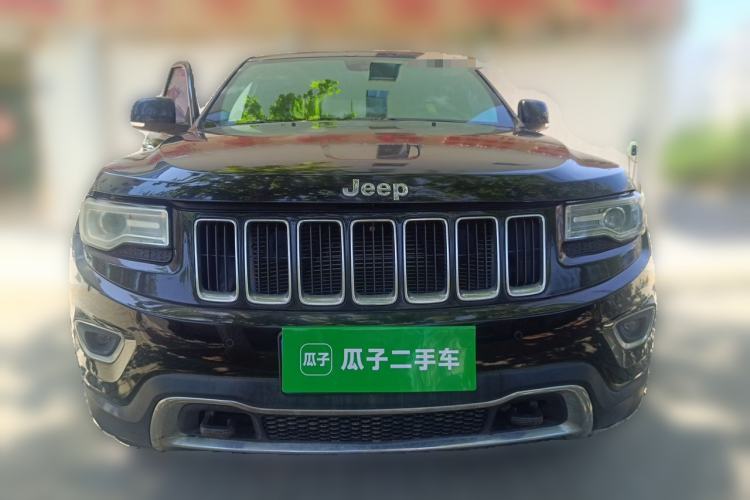 Used Jeep Grand Cherokee 2014 3.0L Comfort Navigation Edition Front