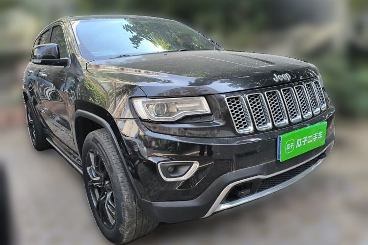 Used Jeep Grand Cherokee 2014 3.6L Elite Navigation Edition Front Right 45 Deg