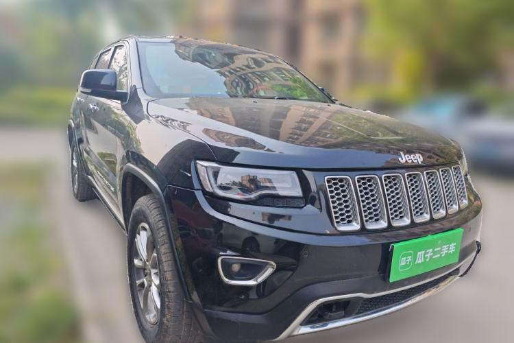 Used Jeep Grand Cherokee 2014 3.6L Elite Navigation Edition Front Right 45 Deg