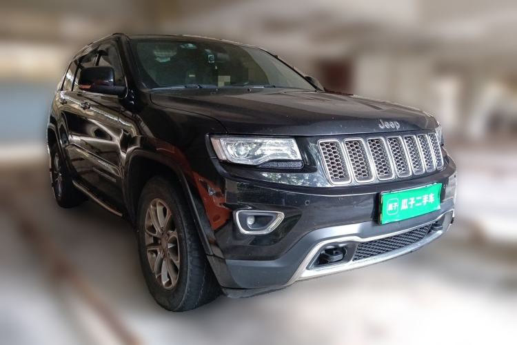 Used Jeep Grand Cherokee 2014 3.6L Elite Navigation Edition Front Right 45 Deg