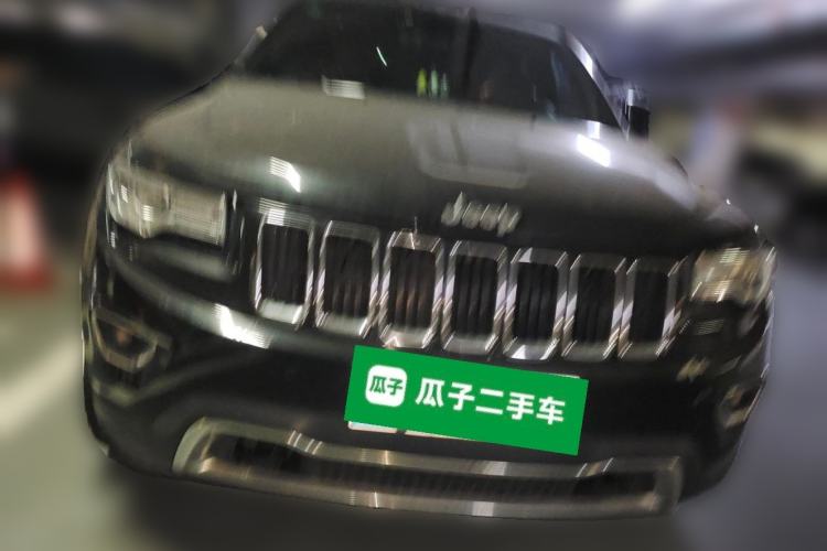 Used Jeep Grand Cherokee 2014 3.0TD Diesel Comfort Navigation Version Front