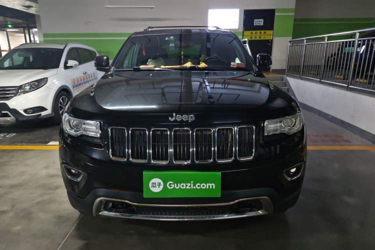 Used Jeep Grand Cherokee 2014 3.6L Elite Navigation Edition Front