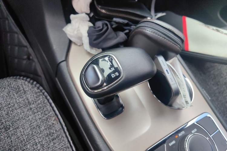 Used Jeep Grand Cherokee 2014 3.0L Comfort Navigation Edition Gear Lever