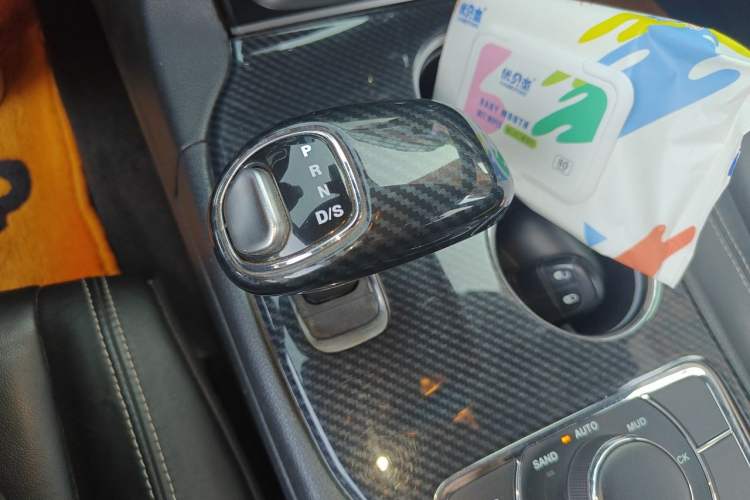 Used Jeep Grand Cherokee 2014 3.6L Comfort Navigation Edition Gear Lever
