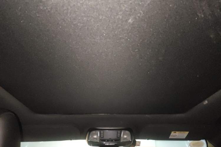 Used Jeep Grand Cherokee 2014 3.0TD Diesel Comfort Navigation Version Headliner