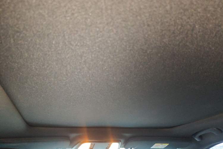 Used Jeep Grand Cherokee 2014 3.0L Comfort Navigation Edition Headliner