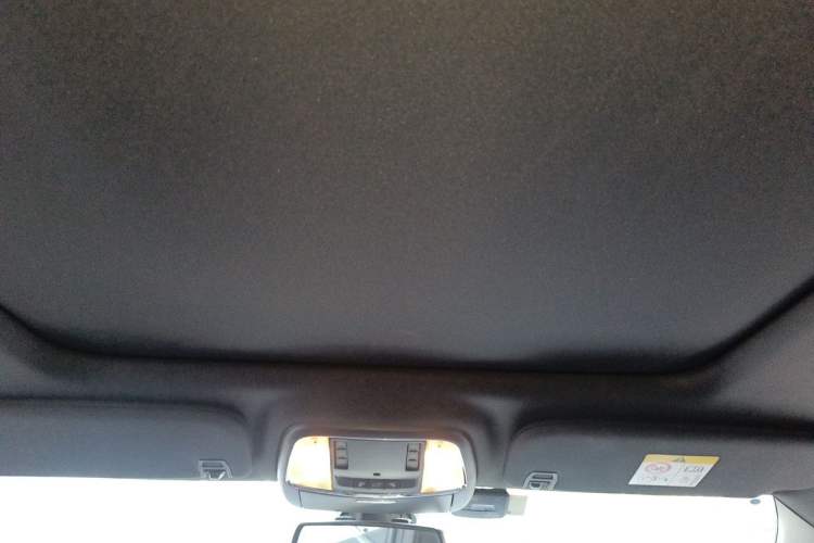 Used Jeep Grand Cherokee  Headliner